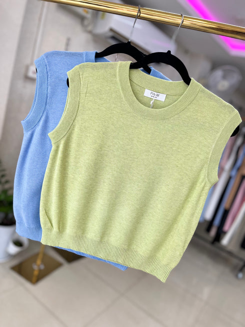 Knitted Round Neck Half Sleeves Sweaters